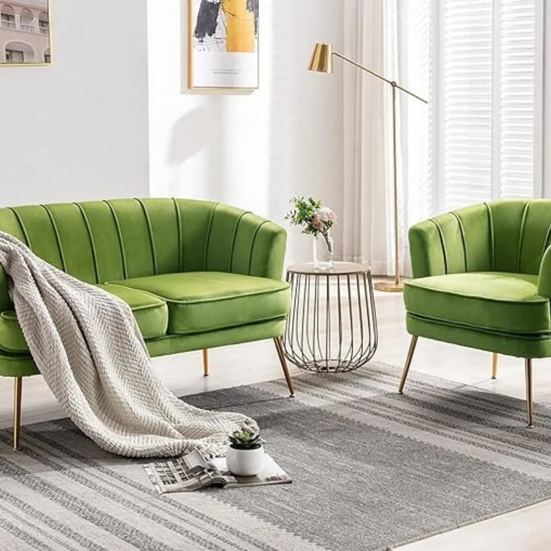 Akzentstuhl aus Samt in Fassform™ | Eleganter Wohlfühlstuhl mit Stil