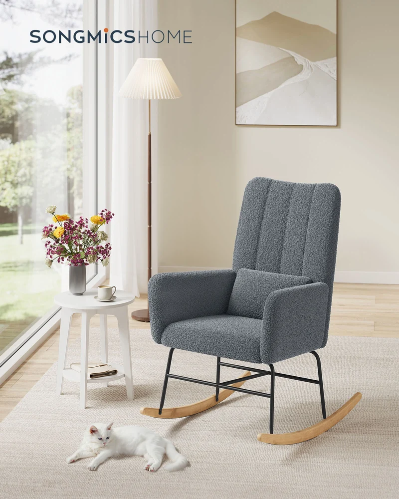 Schaukelstuhl – Bequemer Sessel mit Fleece-Polsterung