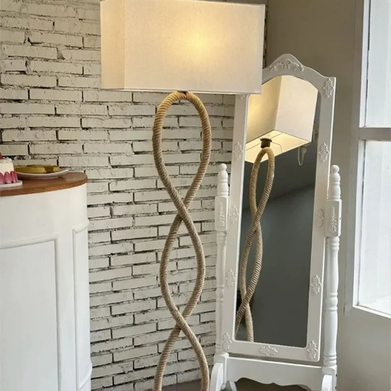 Seil Stehlampe™ | Natürliche Eleganz mit warmem Licht
