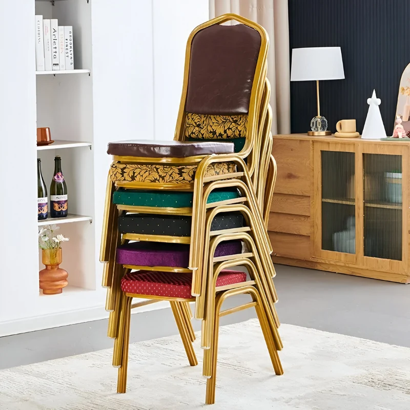 Kirchenhotelstühle™ | Königlicher Sitzkomfort mit Eleganz