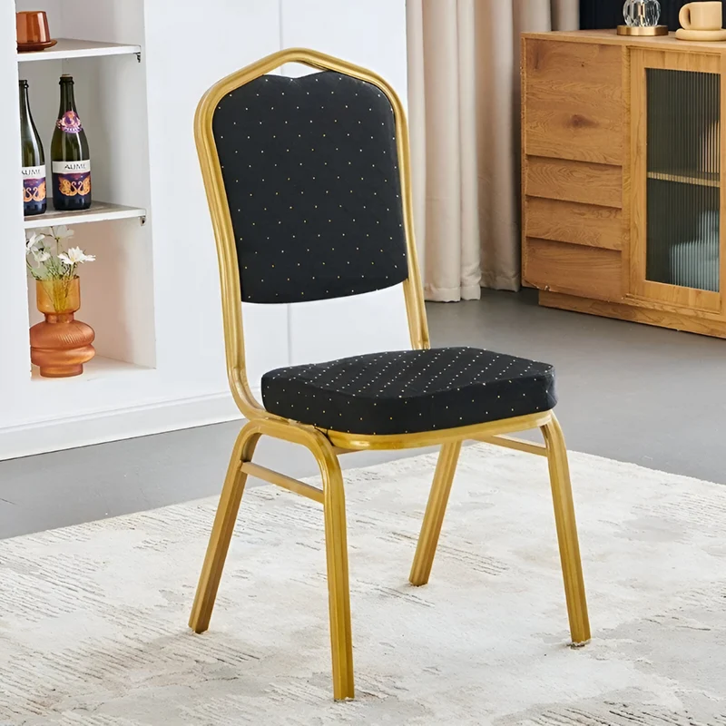 Kirchenhotelstühle™ | Königlicher Sitzkomfort mit Eleganz