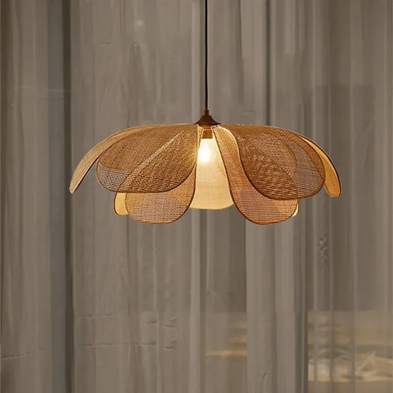 Rattan-Blütenblatt-Anhänger™ | Handgefertigte Rattan-Pendel-Leuchte