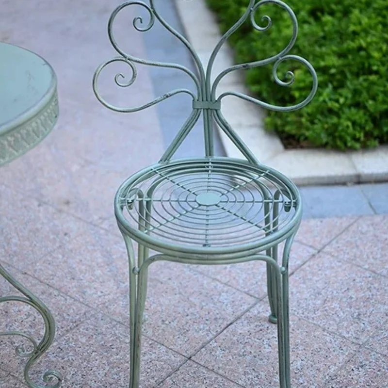 Europäischer Gartentisch aus Eisen™ | Zeitlose Eleganz für draußen