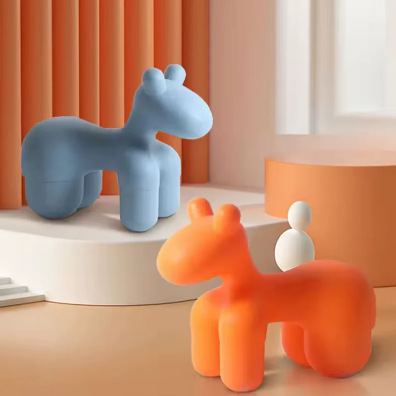 PE-Kreativstuhl in Pferdeform™ | Zauberhafter Tierhocker für Kinder