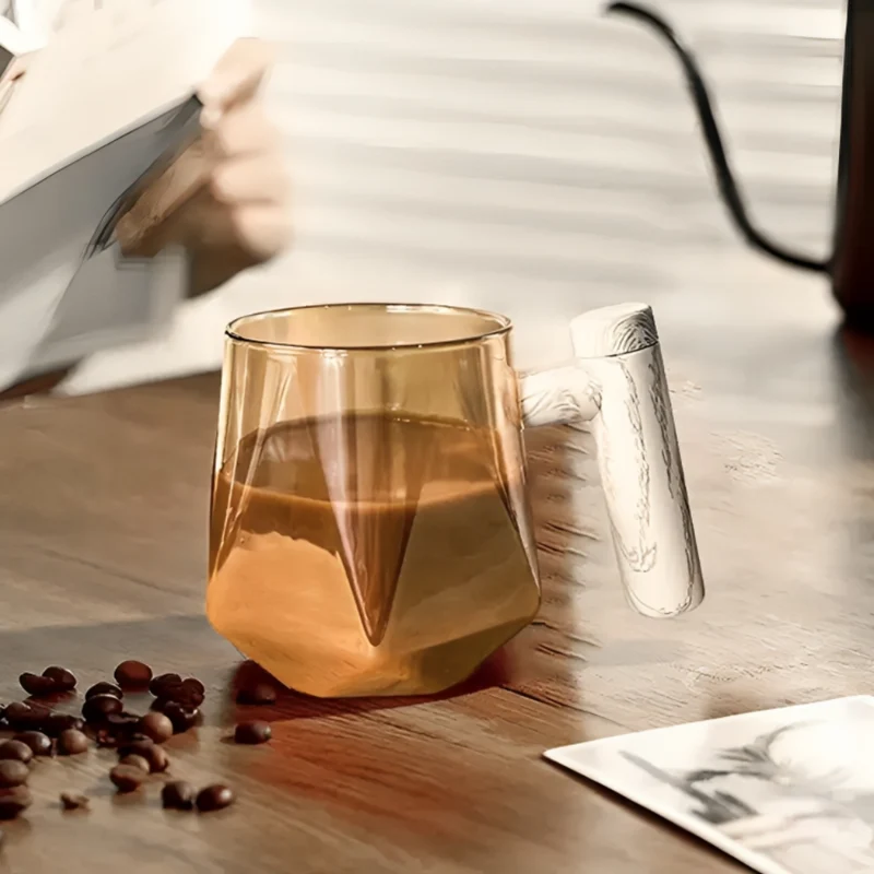 Automatischer Kaffeerührbecher™ | Genießen Sie Ihre Tasse Kaffee mit Leichtigkeit