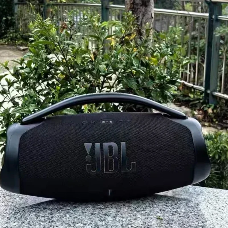 Tragbarer Bluetooth Lautsprecher™ | Mobiler Bass der begeistert