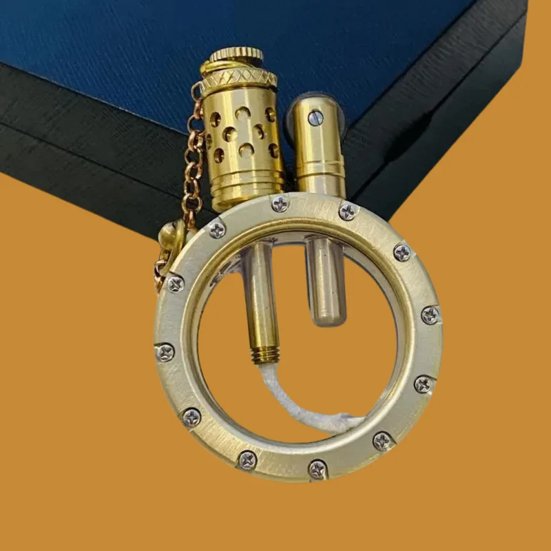 Lager Kerosinfeuerzeug™ |Eleganz, Nostalgie und Zuverlässigkeit vereint.