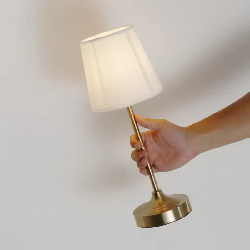 Wiederaufladbare Tischlampe™ | Zeitlos elegante Wohlfühlbeleuchtung