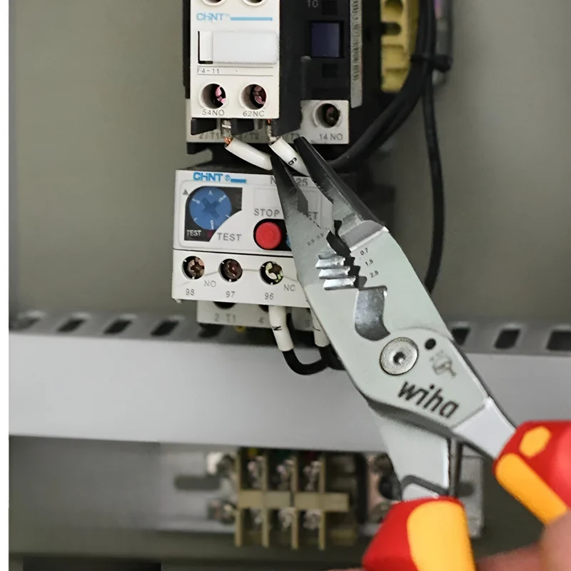 Isolierte Zange™ | Unverzichtbares Multitool für Elektriker