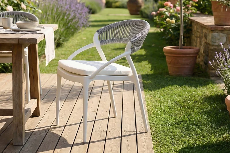 KAWOLA Gartenstuhl KISO Outdoor weiß mit Kissen Rückenlehne Rope grau