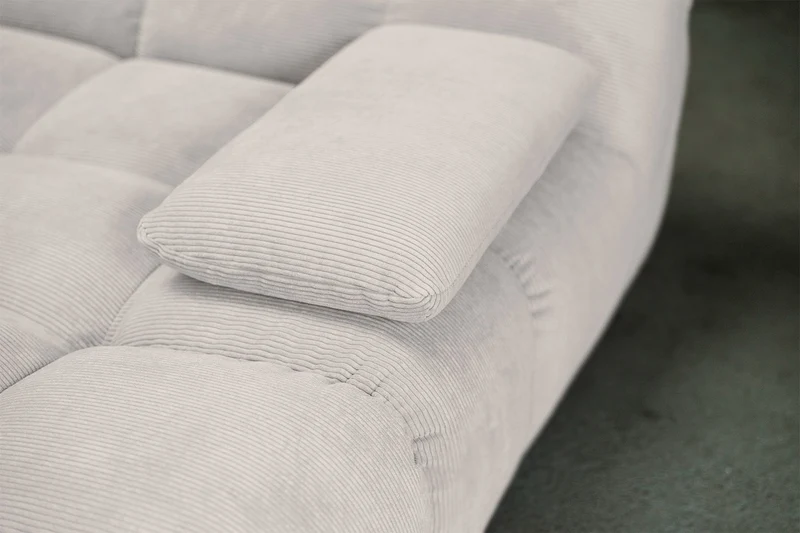 KAWOLA Big Sofa VIVIEN Feincord silber