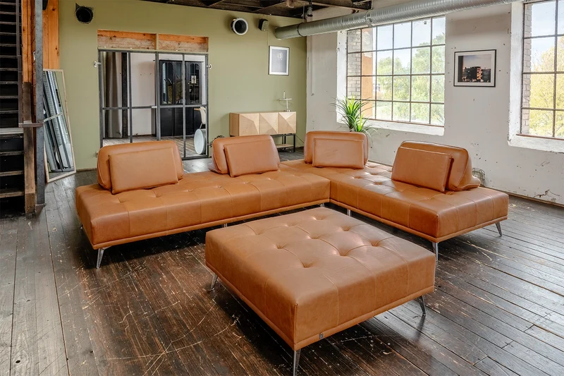KAWOLA Sofa WIOLO Ecksofa Leder mit Hocker cognac