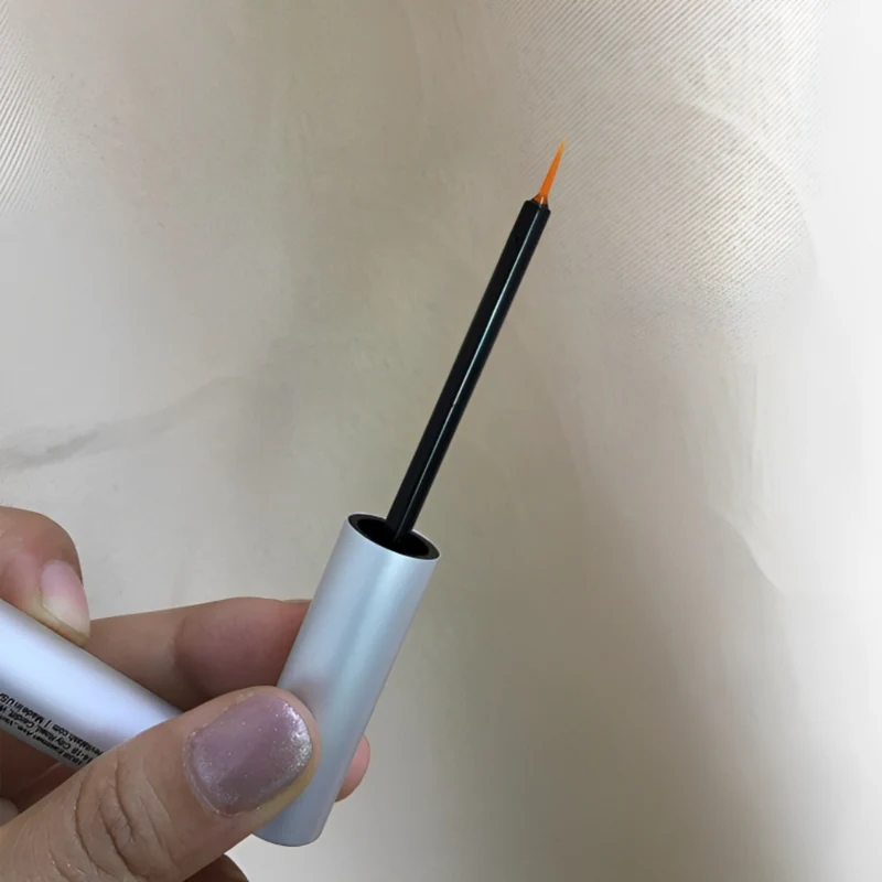 SleekStrands™ | Wimpernwachstumsserum