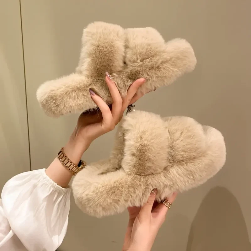 PlushTales™ | Ästhetische Plüsch-Hauspantoffeln