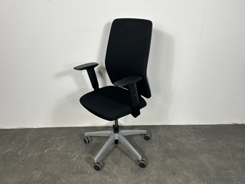 Interstuhl 1S01 Bürodrehstuhl Schwarz