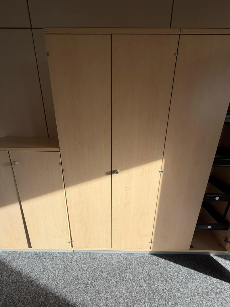 Wandschrank mit Hängeregister Ahorn