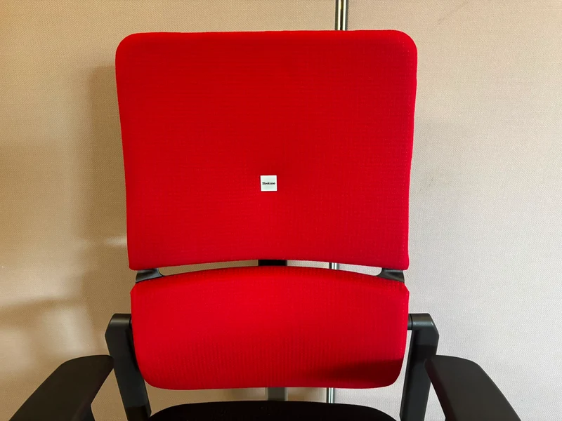 Steelcase Please V2 Bürodrehstuhl Rot / Schwarz