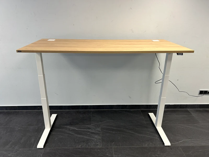 NowyStyl Elektrisch höhenverstellbarer Tisch Eiche