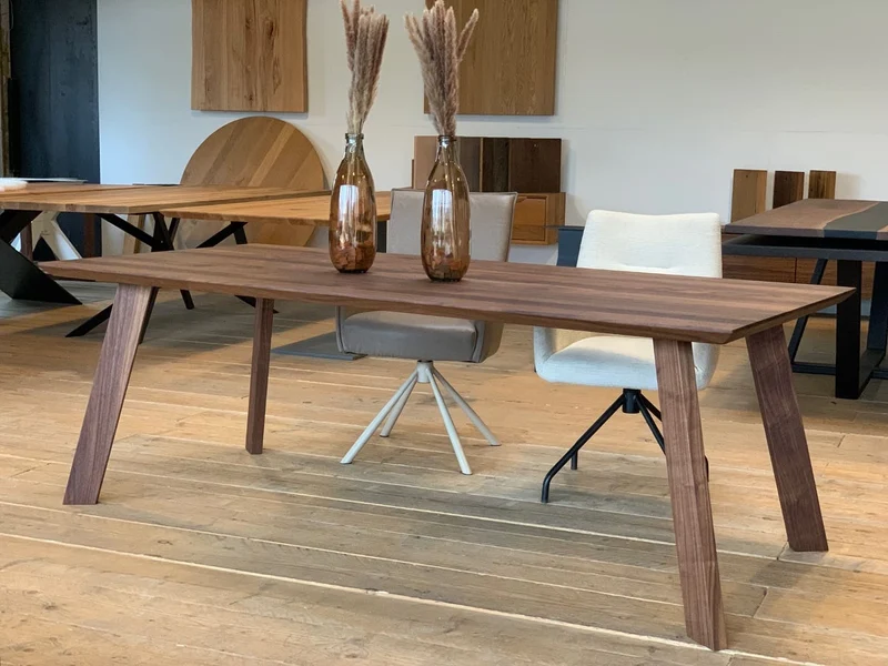 Holz Esstisch Nussbaum Stina