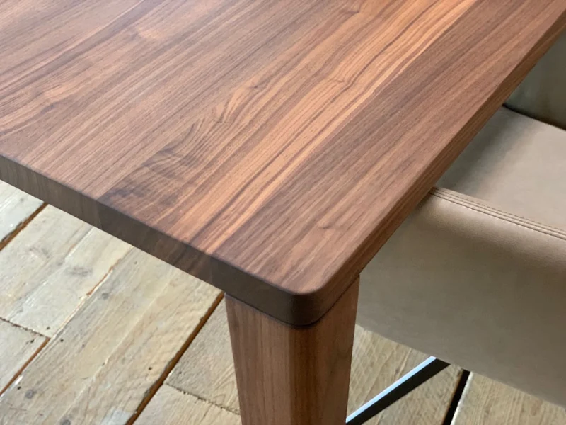 Holztisch Nussbaum Luna
