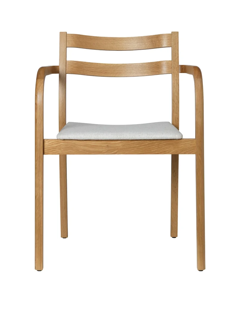 Boda Esszimmerstuhl mit Armlehne Holz stapelbar - ferm LIVING