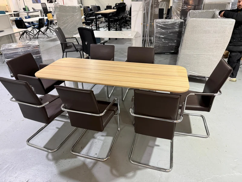 Konferenztisch Holz