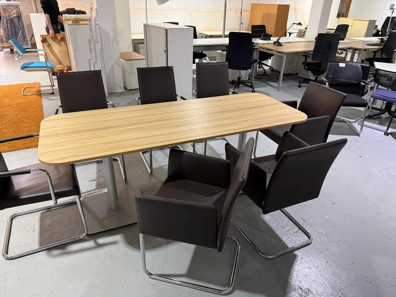 Konferenztisch Holz