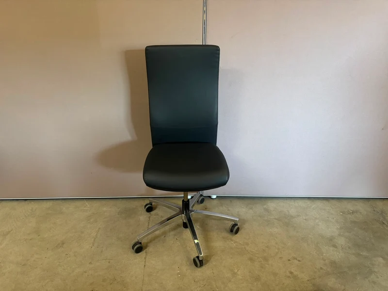 Dauphin Alpha Bürodrehstuhl Schwarz Leder
