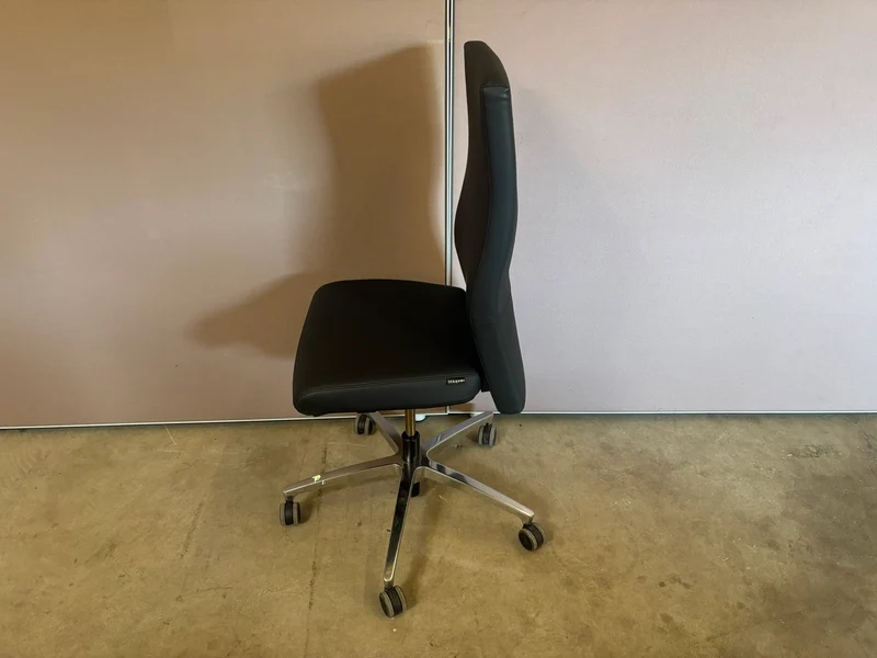Dauphin Alpha Bürodrehstuhl Schwarz Leder