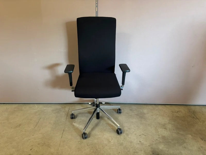 Dauphin Alpha Bürodrehstuhl Schwarz Stoff