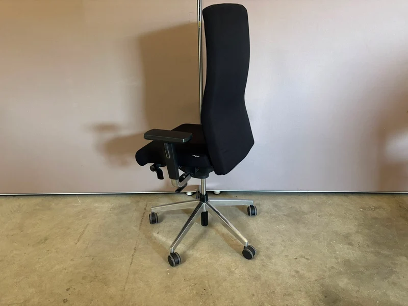 Dauphin Alpha Bürodrehstuhl Schwarz Stoff