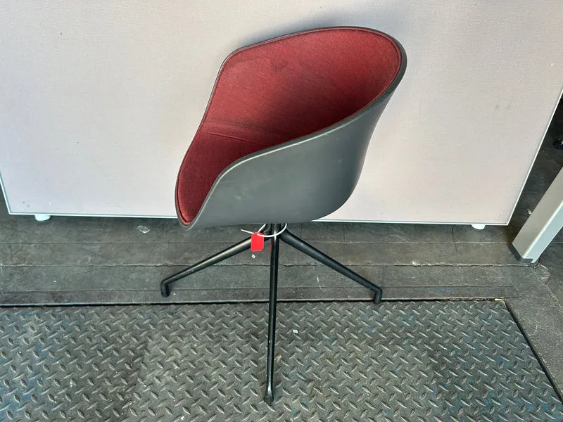 HAY AAC Chair Sessel Rot / Antharzit