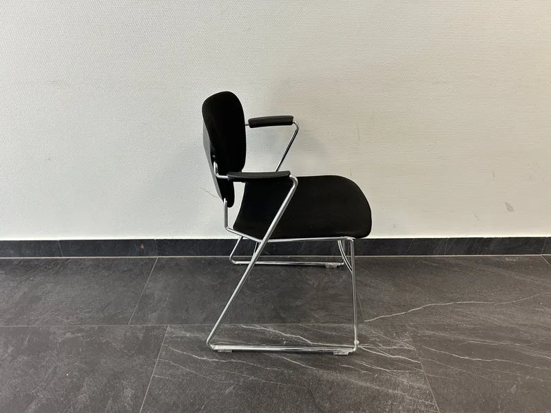Konferenzstuhl Freischwinger Schwarz