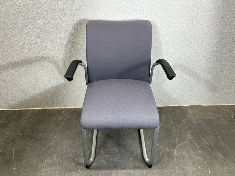 Steelcase Eastside Konferenzstuhl Freischwinger Grau