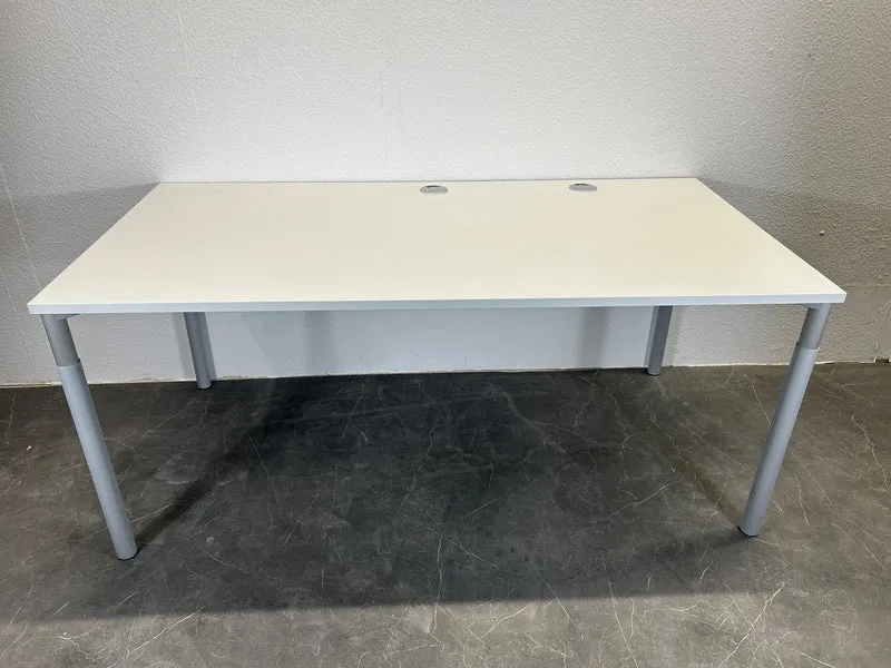 Manuell höhenverstellbarer Schreibtisch Weiß
