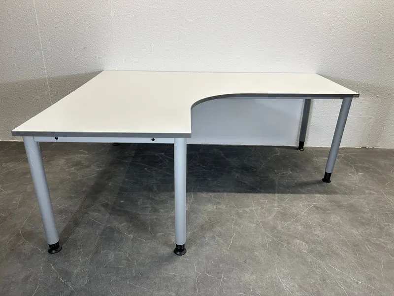 Assmann Manuell Höhenverstellbarer Eckschreibtisch Weiß