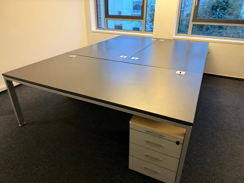 Wini manuell höhenverstellbarer Schreibtisch Anthrazit