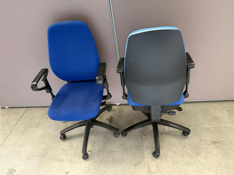 Dauphin Bürodrehstuhl Blau
