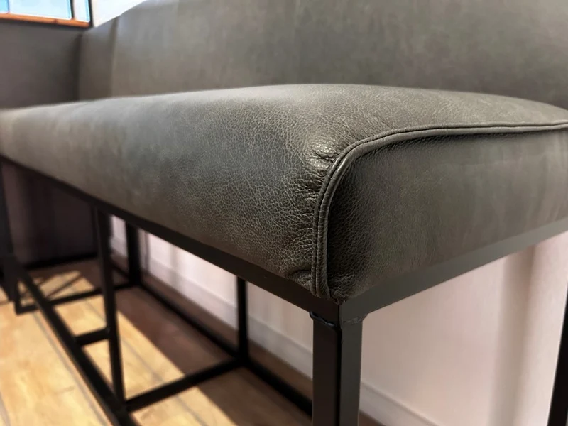 Hohe Eckbank Leder für Stehtisch oder Bartisch BL114