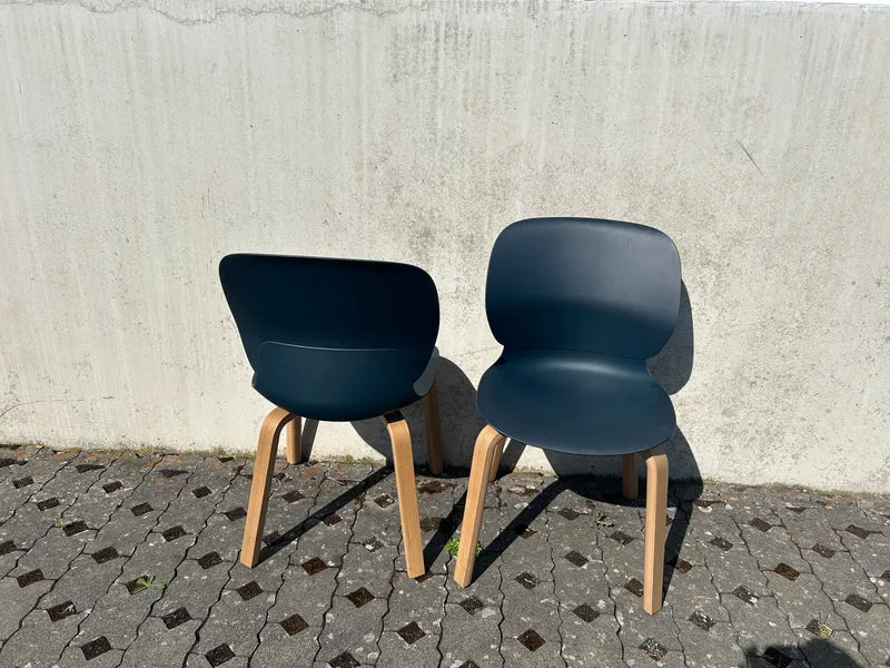 Haworth Maari Konferenzstuhl Dunkelblau