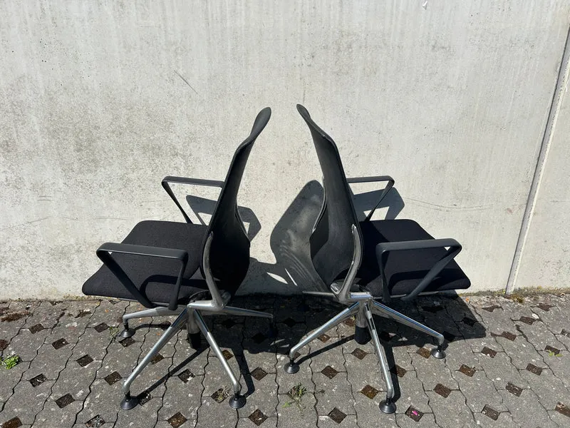 Vitra Meda Chair Dunkelgrau