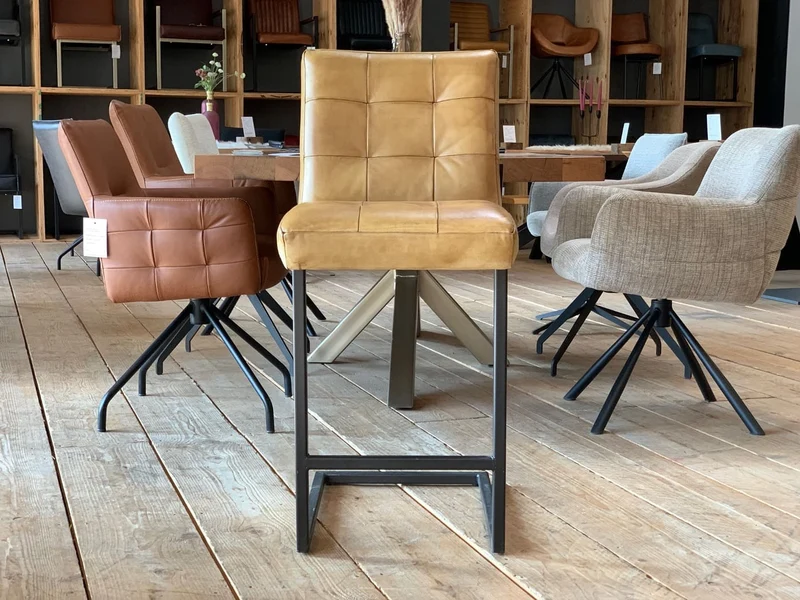 Thekenstuhl Leder 143NA