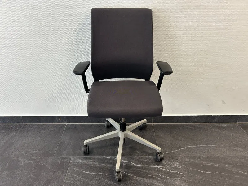 Steelcase Think Bürodrehstuhl Grau