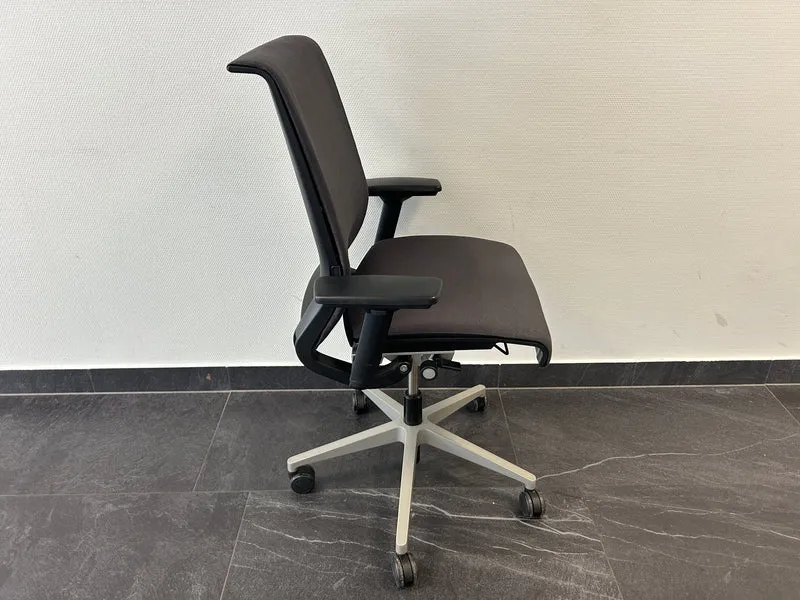 Steelcase Think Bürodrehstuhl Grau