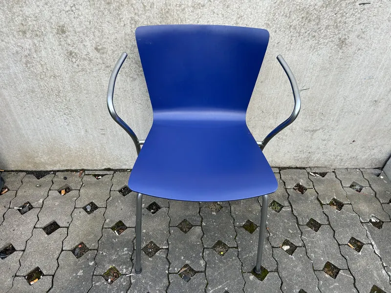 Fritz Hansen Vico Duo Magistretti Blau