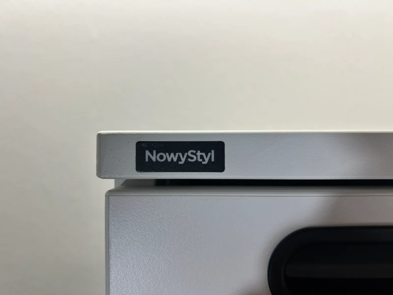 Nowystyl Wertfachschrank Grau