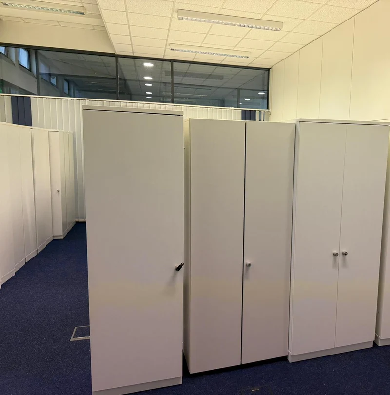 Gaderobenschrank Weiß