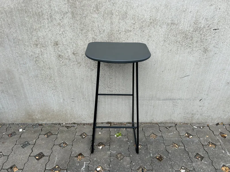 Infiniti Klejn Bar Stool Hocker