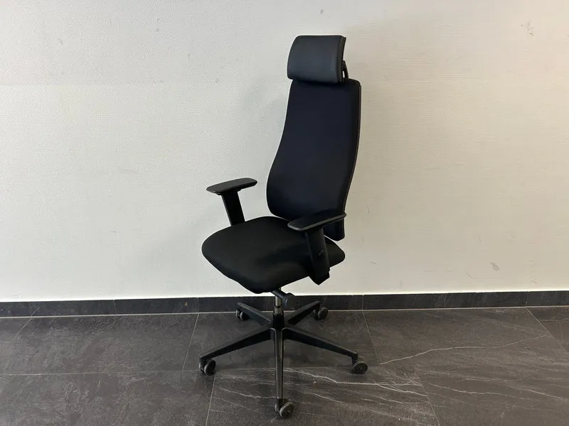 Interstuhl 1S38A Bürodrehstuhl mit Kopfstütze