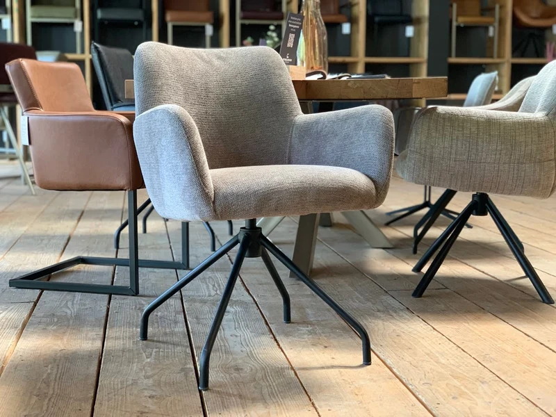 Gepolsterter Drehstuhl Esszimmer S60D